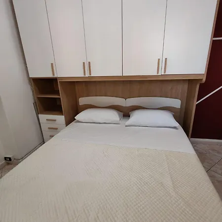 게스트하우스 Df House 3*